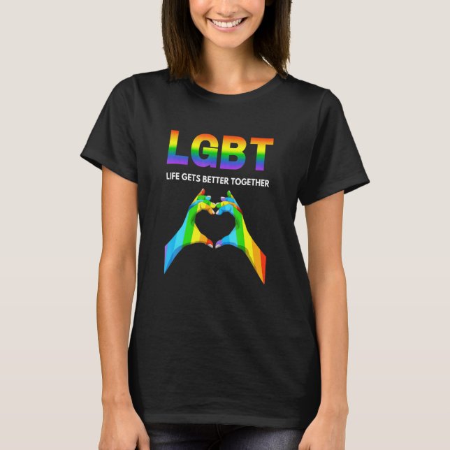 Camiseta A vida melhora junto com a Gay do Orgulho (Frente)