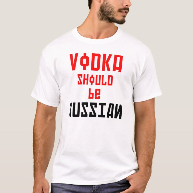 Camiseta A vodca deve ser o russo (em inglês e no russo) (Frente)