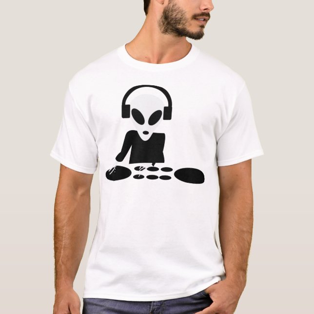 Camiseta a volta estrangeira preta apresenta o ícone do DJ (Frente)