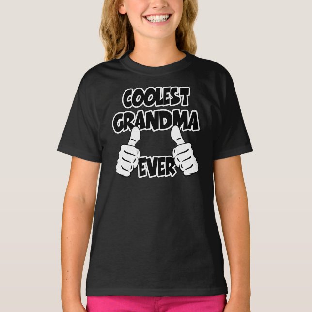 Camiseta A Vovó Mais Legal Nunca (Frente)