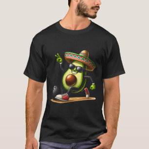 Camiseta Abacate Mostrando Habilidades de Boliche Cinco De
