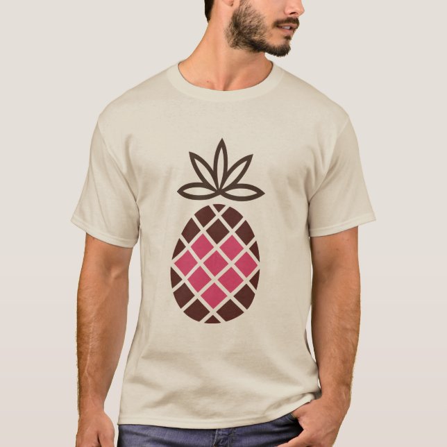 Camiseta Abacaxi de chocolate com coração rosa (Frente)