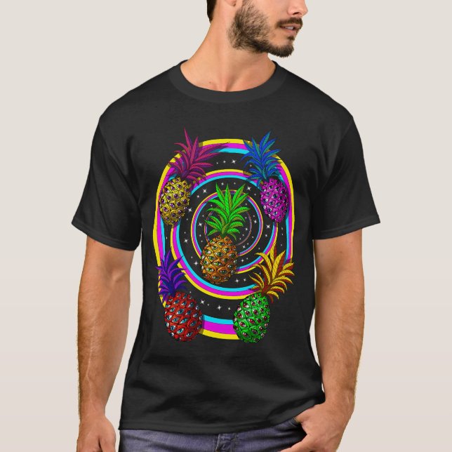 Camiseta Abacaxis Psicodélicos (Frente)