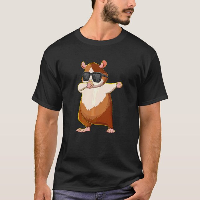 Camiseta Abbing Guiné Pig Vestindo óculos escuros Dab Dance (Frente)