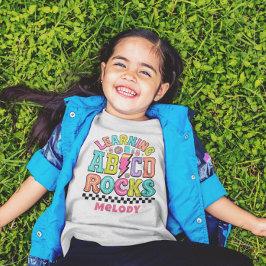 Camiseta abc retro fofo de volta à escola