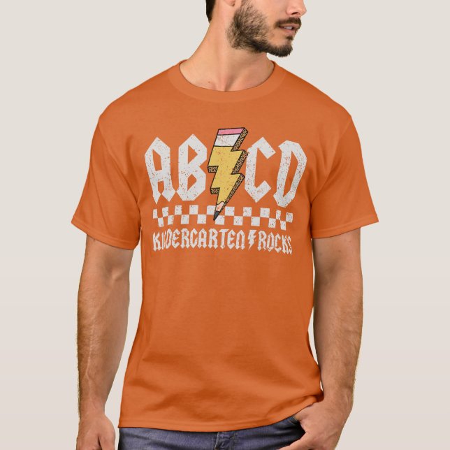 Camiseta ABCD Kindergarten Rocks Pencil Lightningeachers Ro (Frente)