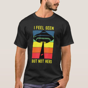 Camiseta Abdução Alienígena Vaca Introvertida Ovni Extrater