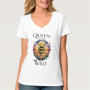 Camiseta Abelha Majestosa: Rainha da Selvagem