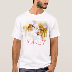 Camiseta Abelhas Em Uma Flor De Cereja