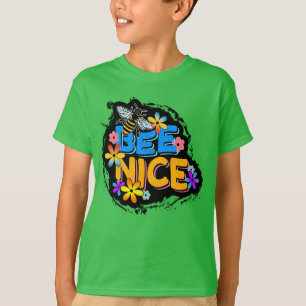 CAMISETA ABELHAS SIMPÁTICAS FLORES COLORIDAS FLORAIS 