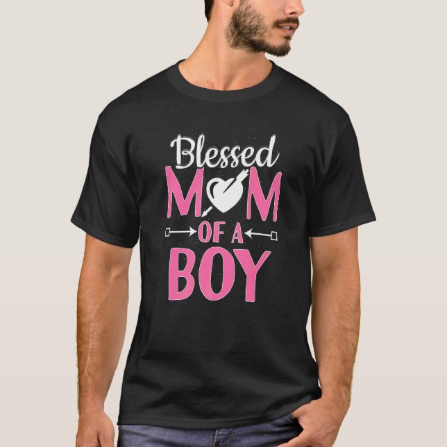 Camiseta Abençoada Mãe Do Menino Dia de as mães Do Orgulho  (Frente)