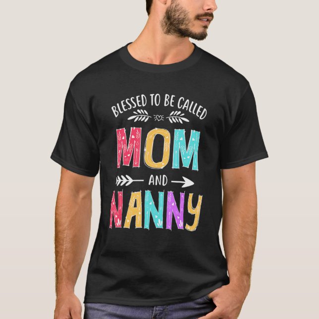 Camiseta Abençoado Seja Chamado Mãe E Dia de as mães Da Ama (Frente)
