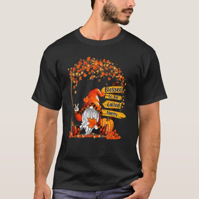 Camiseta Abençoado Seja Chamado Nanny Gnomo Fall Autumn Obr (Frente)