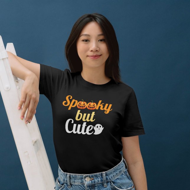 Camiseta Abóbora Assustadora Mas Fofa Jack-o-Lantern de Hal (Criador carregado)