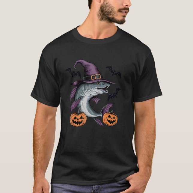 Camiseta Abóbora Assustadora Morcego Bruxa Peixe Barracuda  (Frente)