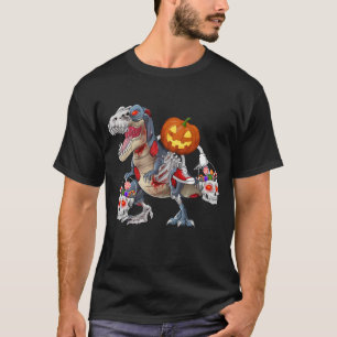 Camiseta Abóbora Montando Dinossauro Zumbi de Halloween
