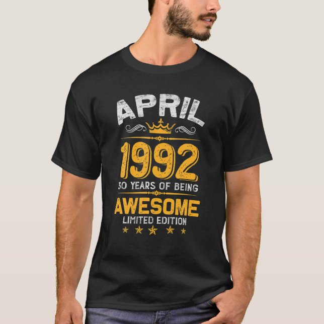 Camiseta Abril De 30 Anos De Idade, Presente Feito Em 1992, (Frente)