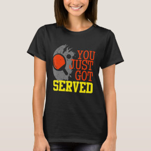 Camiseta Acabou De Ser Servida De Campeão De Pong
