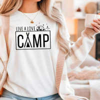Acampamento de Amor Moderno Simples ao Ar Livre