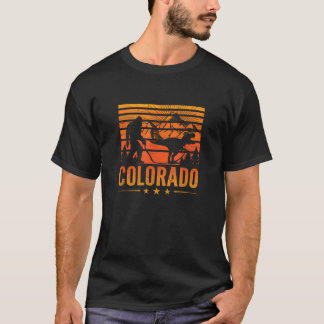 Camiseta Acampamento de Pé Grande Dinossauro do Colorado Bi