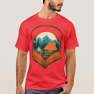 Camiseta Acampamento de Verão de 2022 Ler além do caminho v