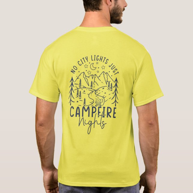 Camiseta Acampamento Familiar Sem Luzes de Cidade  (Verso)