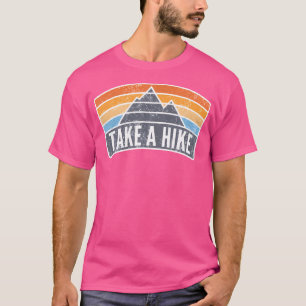 Camiseta Acampamento Leva Uma Montanha Pista De Pé Arco-Íri
