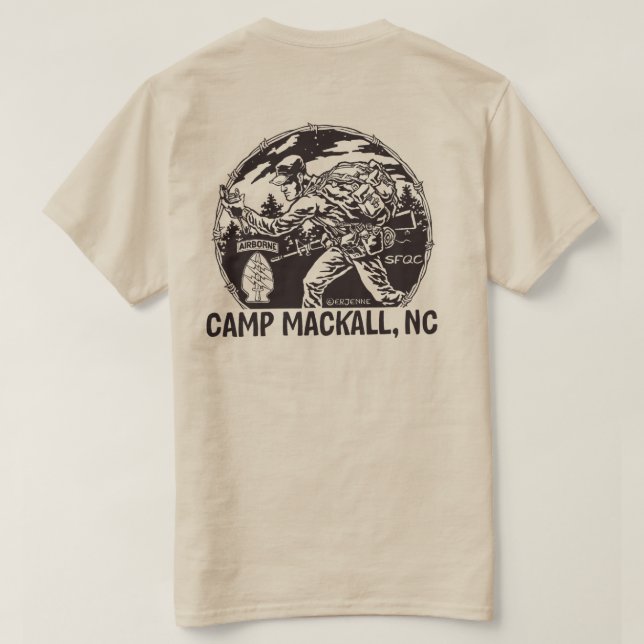 Camiseta "Acampamento Mackall" - aba transportada por via (Verso do Design)