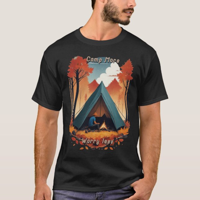 Camiseta Acampamento Mais, Menos Preocupação (Frente)