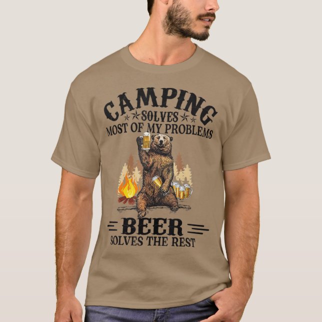 Camiseta Acampamento Resolve A Maioria Dos Meus Problemas U (Frente)