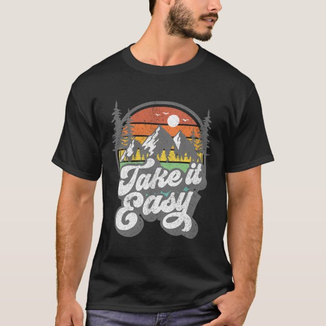 Camiseta Acampamento Retro Fácil de Levar Camping Hiking Ca (Frente)
