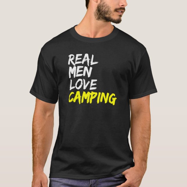 Camiseta Acampamento Tent Campsite Dizendo Homens Reais Ado (Frente)