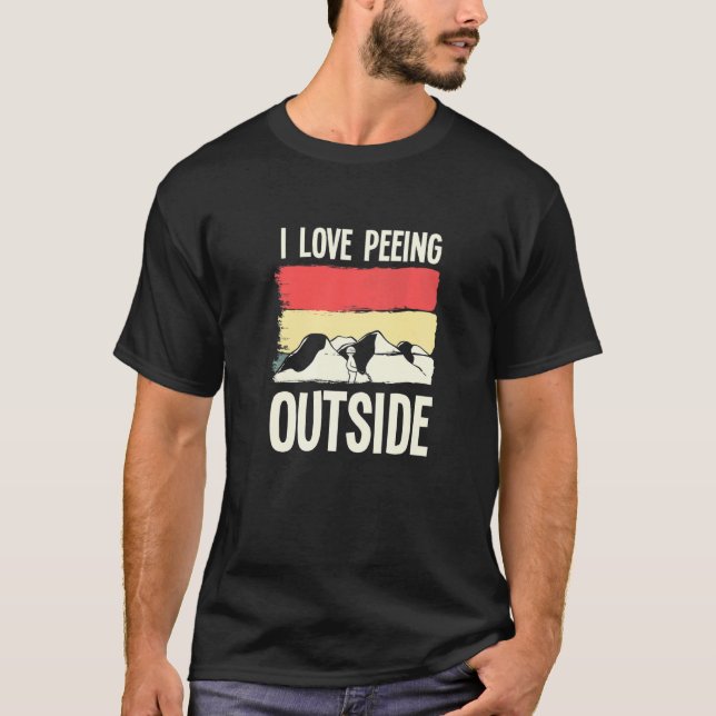 Camiseta Accessori Camping I Love Peeing Fora do Accessori  (Frente)