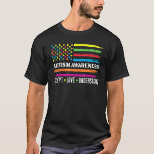 Camiseta Aceitar Amor Entender Puzzle da Bandeira Americana