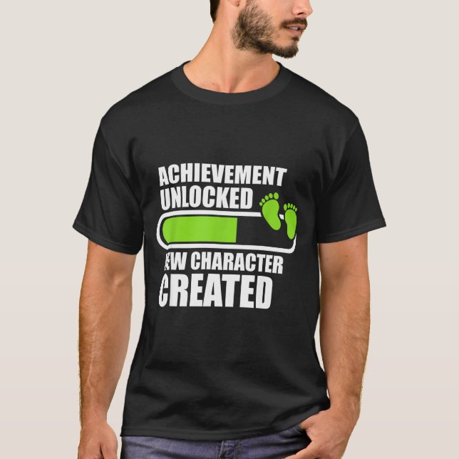 Camiseta Achievement Unlocked New Character D Funny Pregnan (Frente)