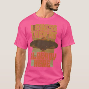 Camiseta Acho Que Já Estão Aqui - Retro Ufo