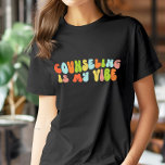 Camiseta Aconselhamento É A Minha Tela Vibe, Conselheira, T<br><div class="desc">Groovy 'conselheiro é minha camiseta víbora'. É um presente fantástico para quem aconselha,  incluindo conselheiros de orientação escolar,  terapeutas,  psicólogos e advogados.</div>
