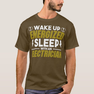 Camiseta Acordar Em Aprendizes Eletrônicos Energizados