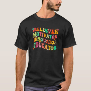 Camiseta Acreditador Motivador Inovador Educador Retro Groo