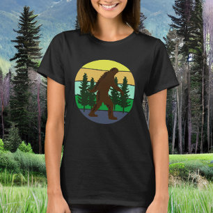Camiseta Acreditador Sasquatch Vintage Sunset Bigfoot