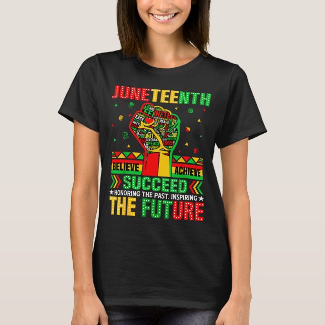 Camiseta Acredite, alcance, suceda, honrando o passado (Frente)