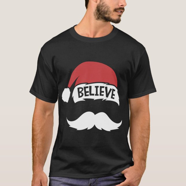 Camiseta Acredite Cotação Santa Hat Sindicato da Família Mu (Frente)