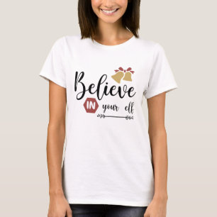 Camiseta Acredite em seu elfo Feliz Árvore de Natal X mas