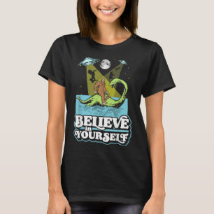 Camiseta Acredite em sua Alienígena Nessie UFO Engraçada