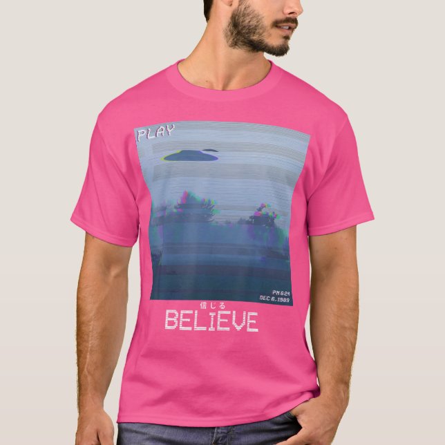 Camiseta Acredite Em Ufo Vaporwave Synthwave 80S Retro Flyi (Frente)