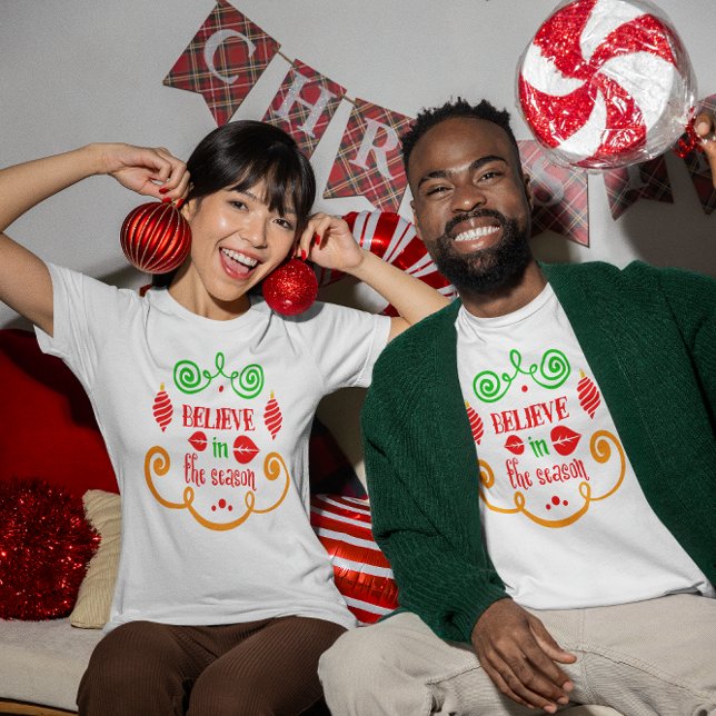 Camiseta Acredite no Unisex das Férias de Natal da temporad (Believe in the Season Christmas Holiday Unisex T-Shirt)