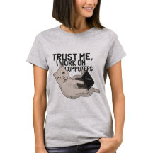 Acredite que trabalho em computadores. Gato Cinto