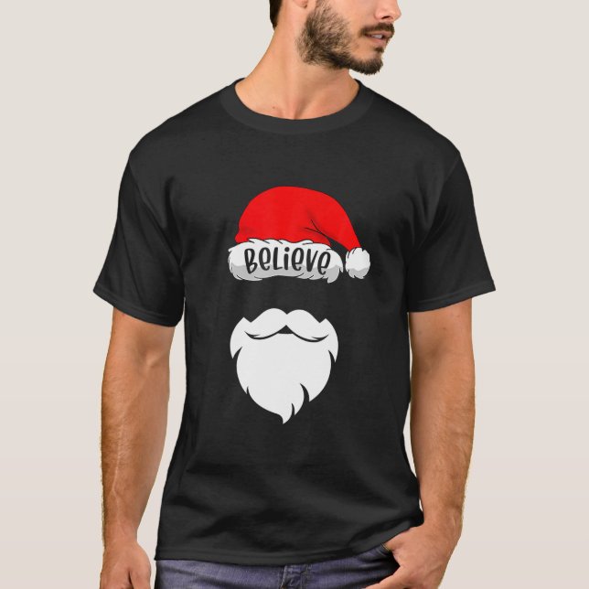 Camiseta Acreditem no tapete da família de Natal do Santa H (Frente)
