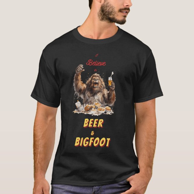 Camiseta Acredito em Bigfoot e Beer (Frente)