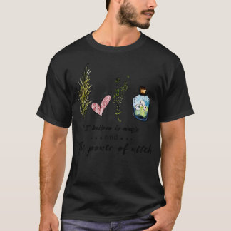 Camiseta Acredito na magia e no poder da bruxa